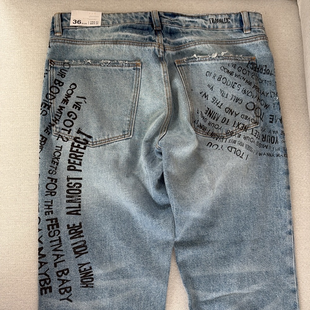 Zara jeans - Picture 9 of 12